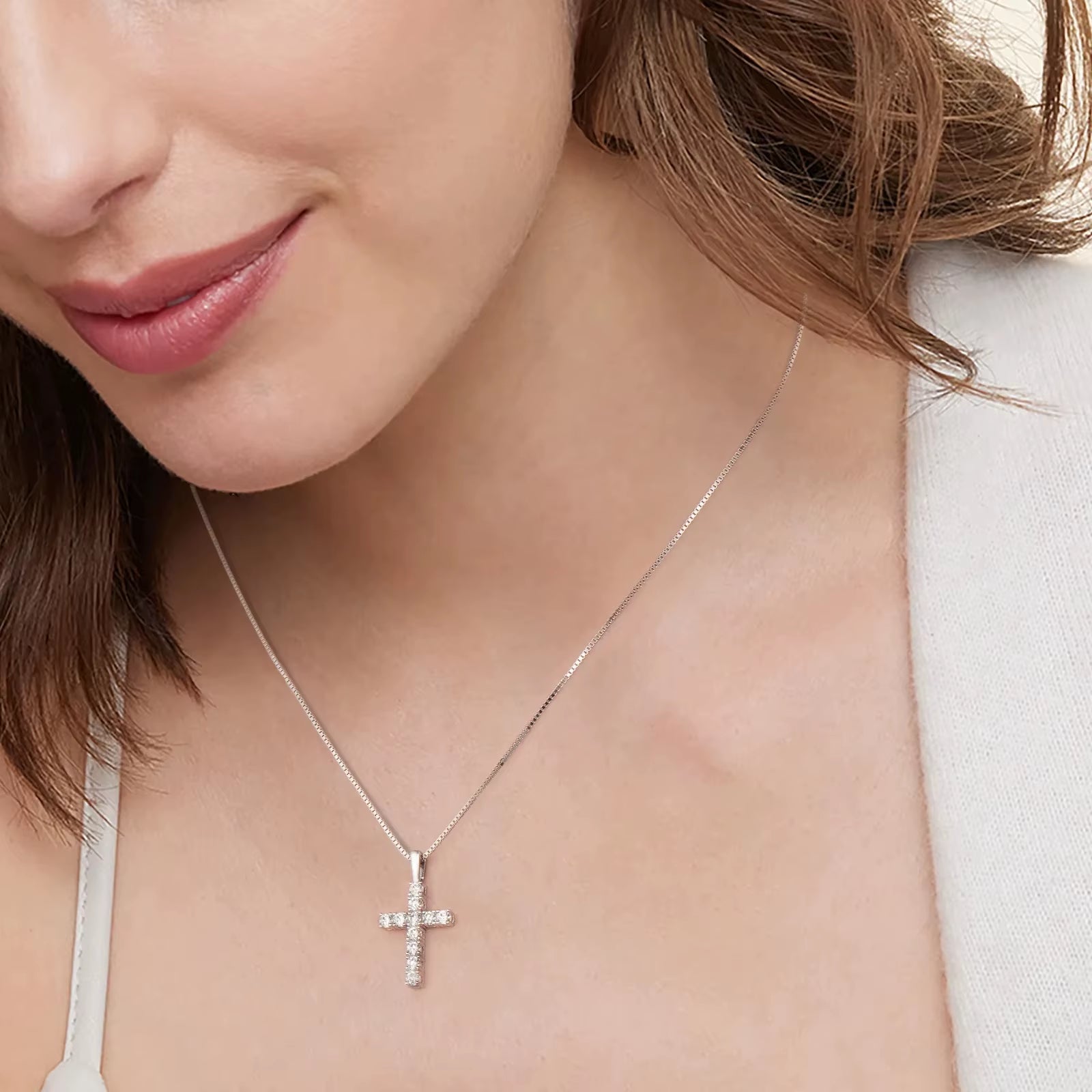 Sterling Silver Moissanite Cross Necklace for Men & Women - Bela Fils BoutiqueBela Fils Boutique